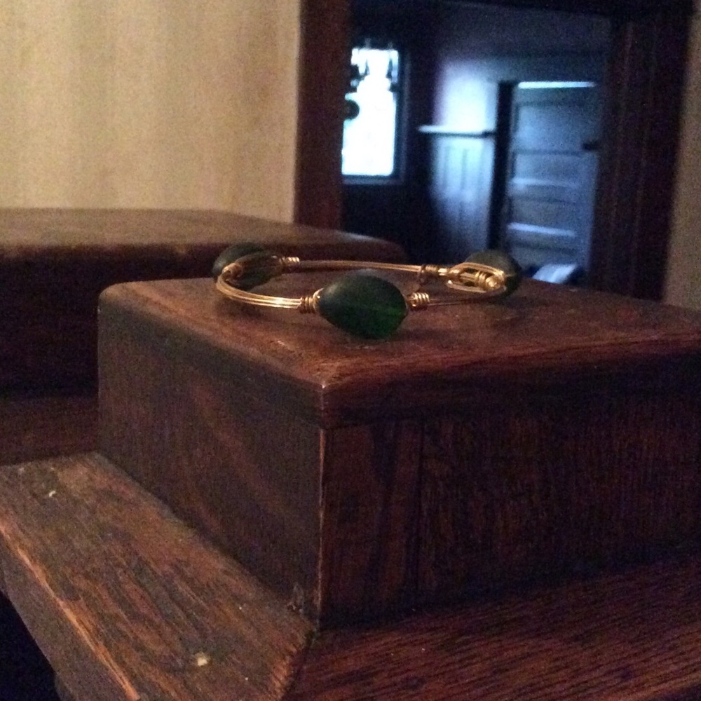 Green bracelet