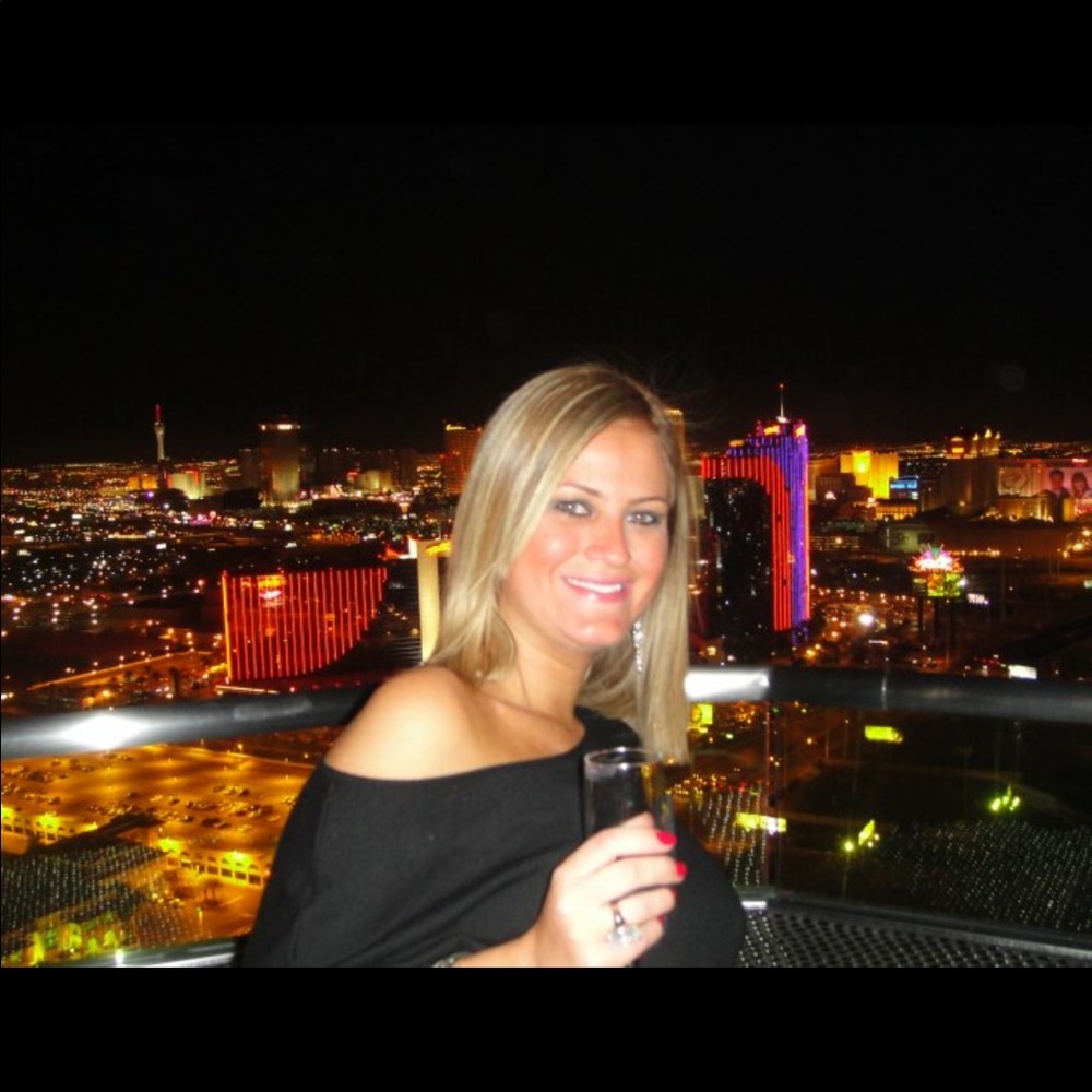 Meet your Posher, Carol