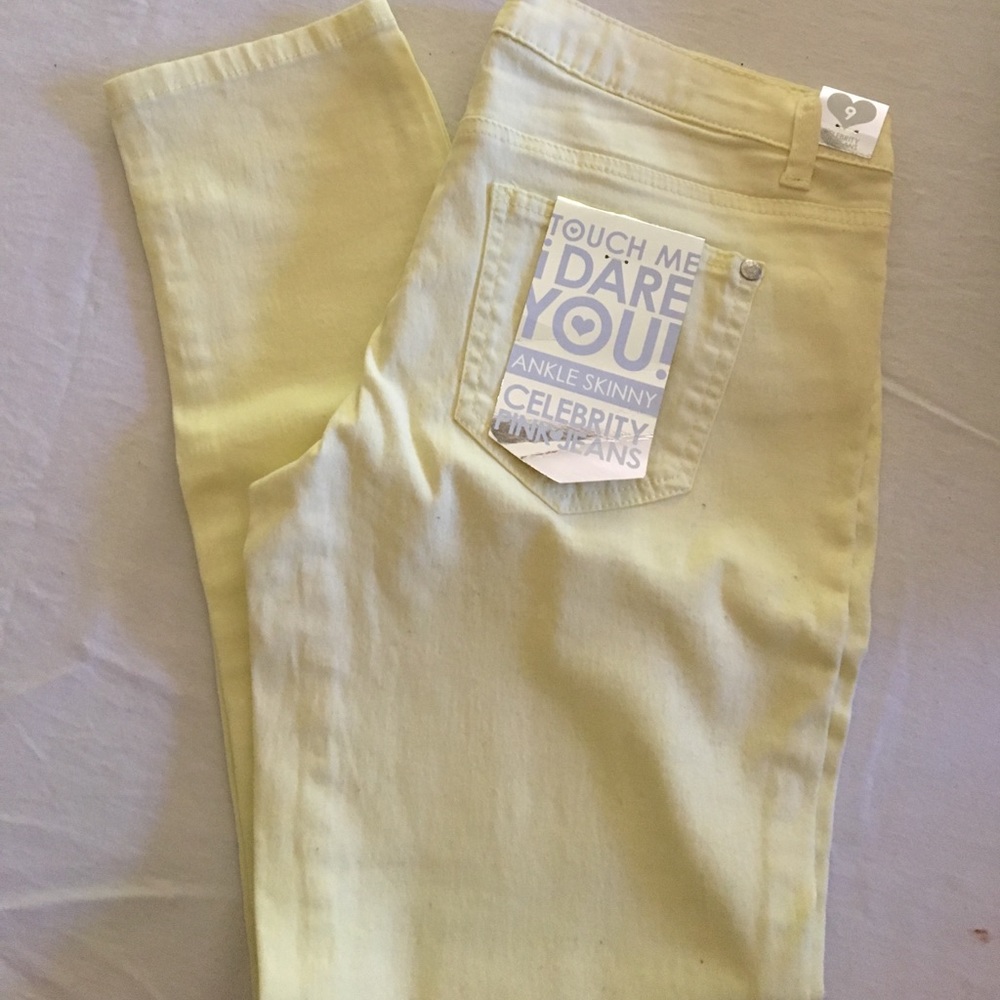 Light yellow skinny jeans size 9
