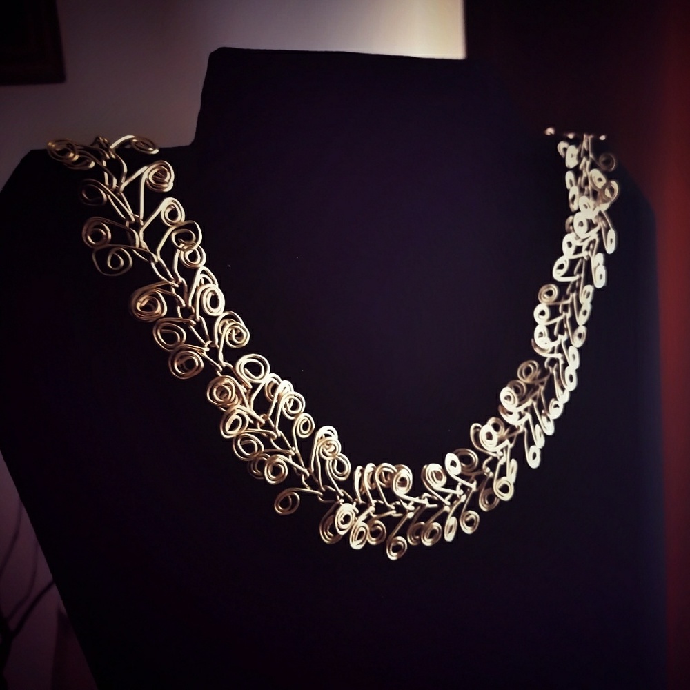 Handmade Wire Necklace.