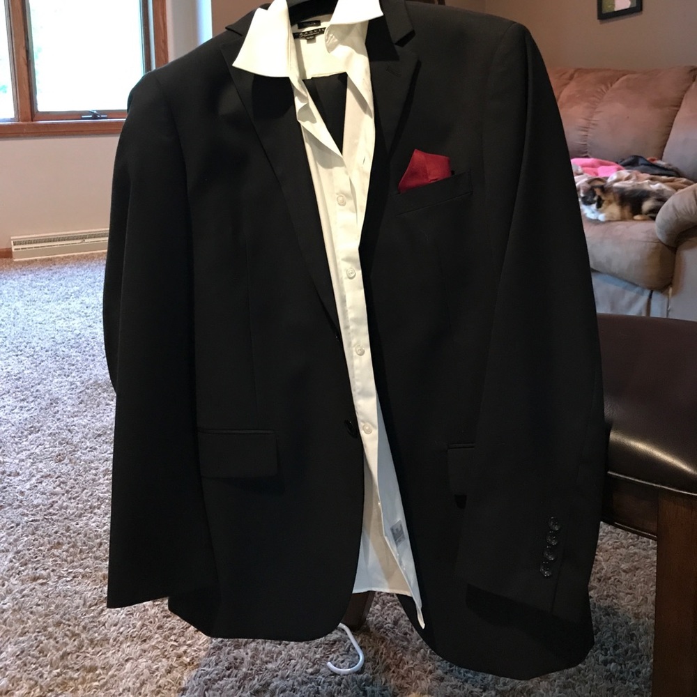 Men's suit