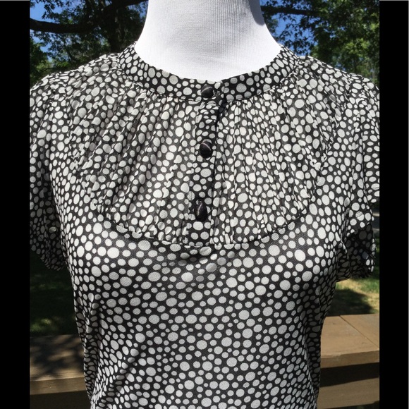 The Limited Tops - The Limited Pretty Top !