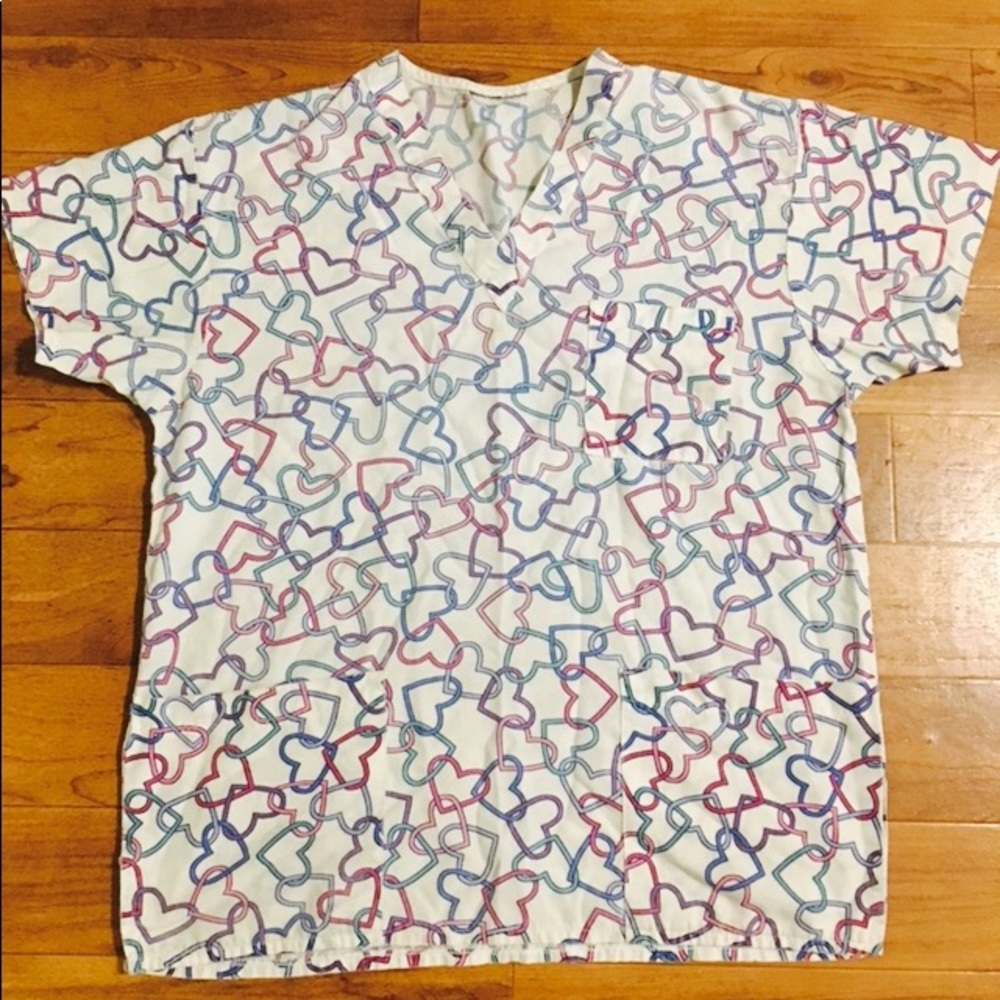 Simply Basic scrub top👚‼️ - Picture 1 of 5