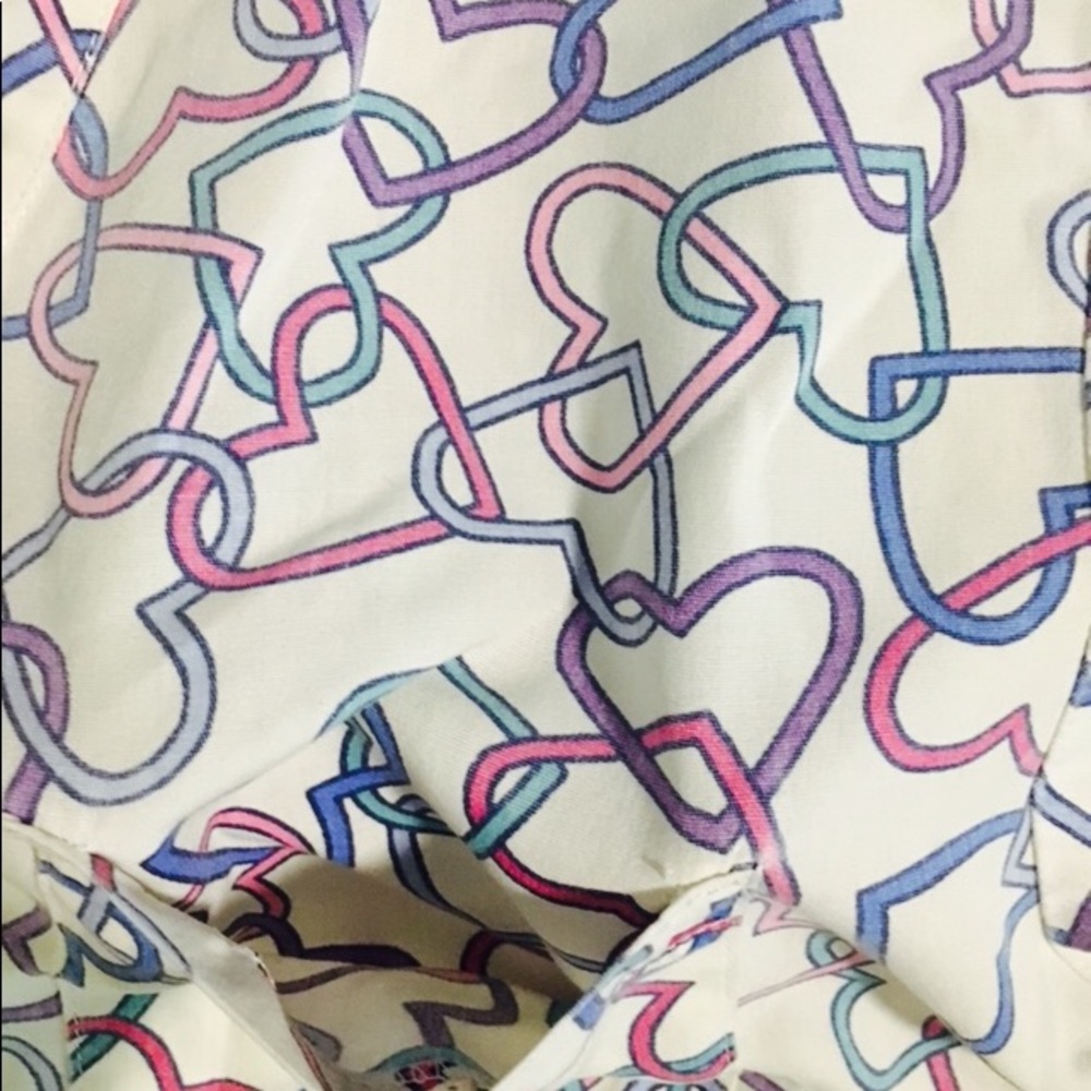 Simply Basic scrub top👚‼️ - Picture 3 of 5