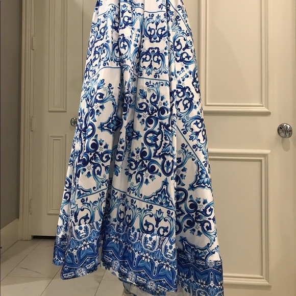 Brand new, never worn Mac Duggal gown. - Picture 5 of 5