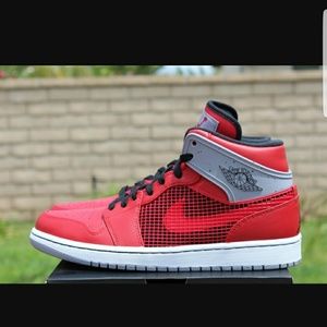 Meet your Posher, Steven