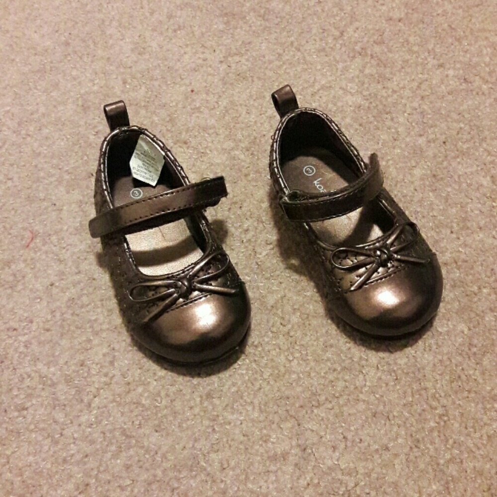 Formal shoes