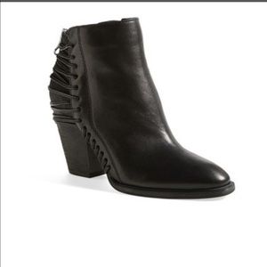 Dolce Vita Harvie Black Bootie 6.5