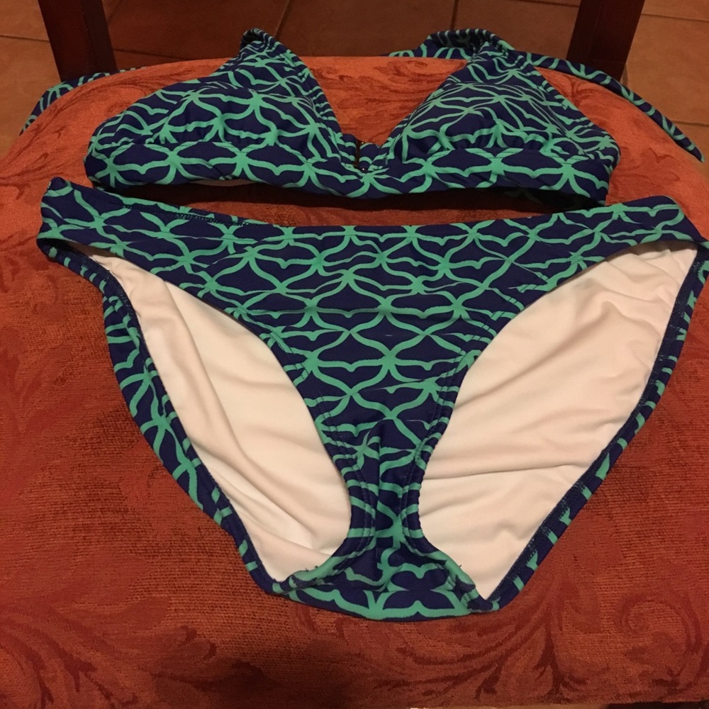 Vineyard Vines Navy and Turquoise