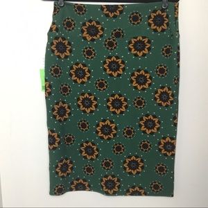L LuLaRoe Cassie skirt
