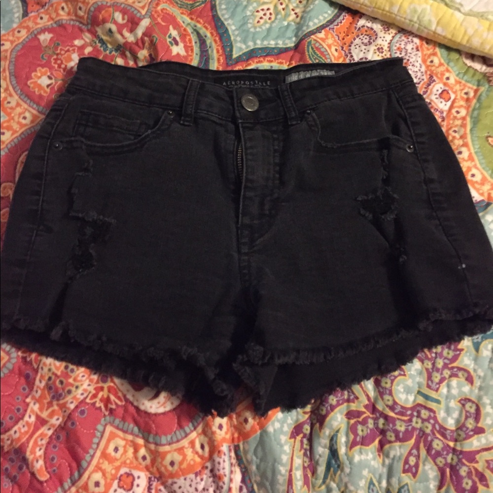 black aéropostale high waisted shorts