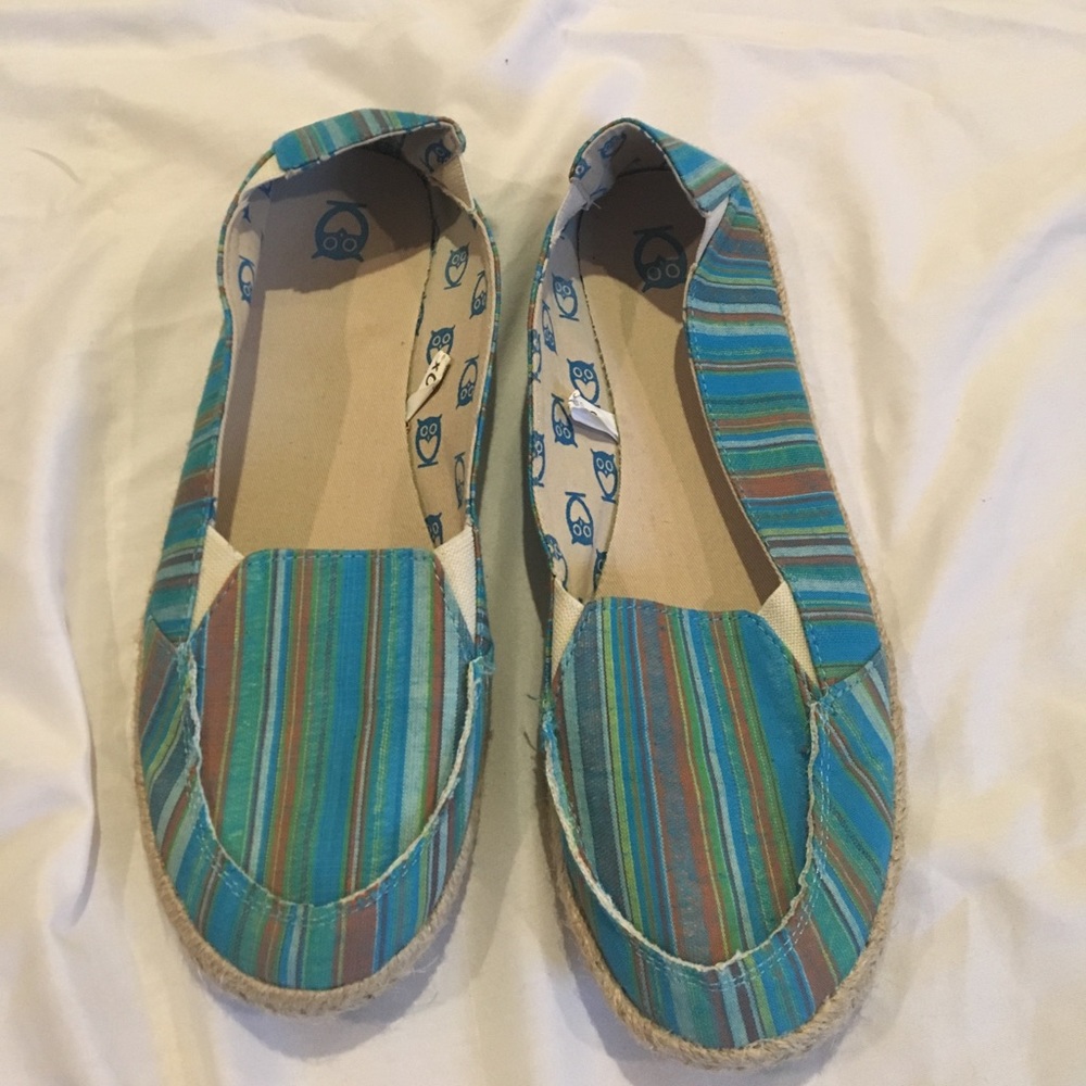 Patterned shoes (flats)