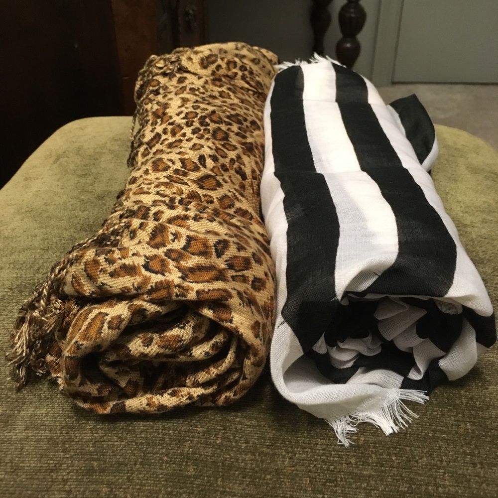 2 Pashminas/wraps/scarves
