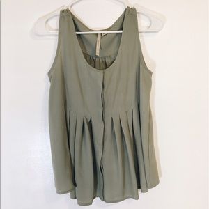 Blue green ribbed tank