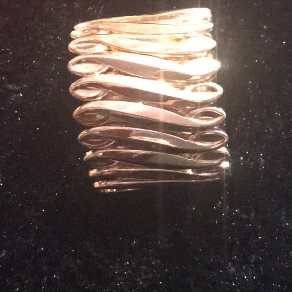 Bergere  vintage Jewelry - 1950 Bergere. Vintage expandable bracelet $29