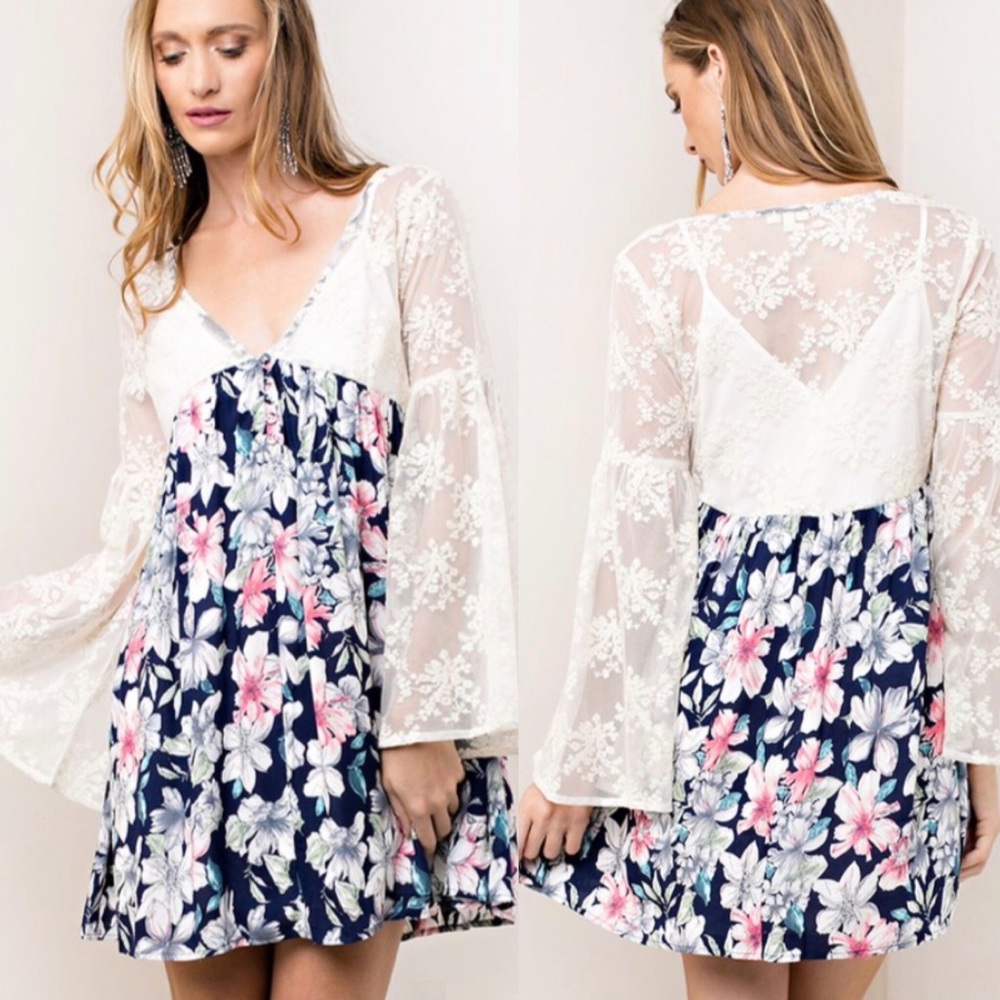 IN STOCK Lace Bell Sleeves Floral Dress
