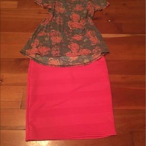 Lularoe Medium Hot Pink Cassie Skirt