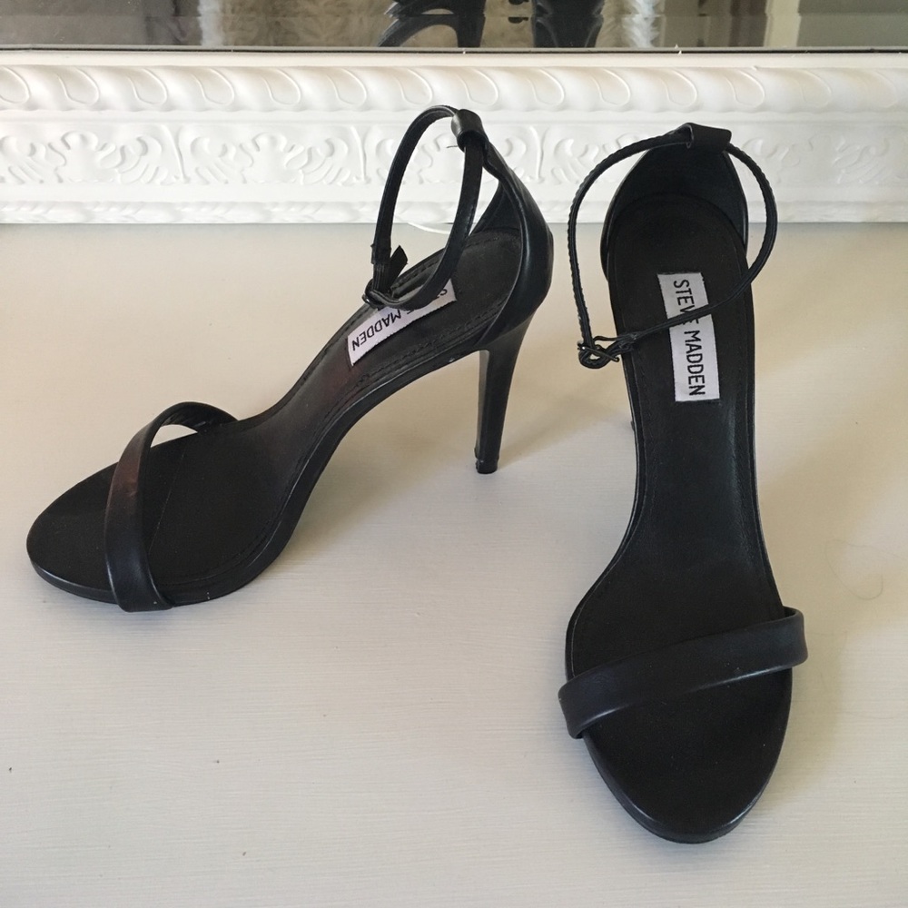 Steve Madden Stecy Sandal