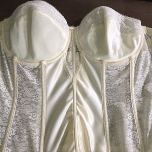 Bustier corset for under wedding dress