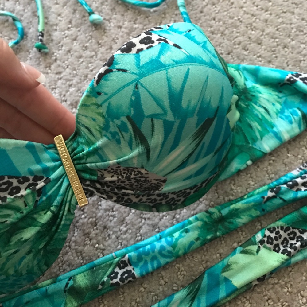 VS Bandeau Bikini Top