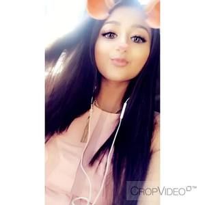 Meet your Posher, Divya