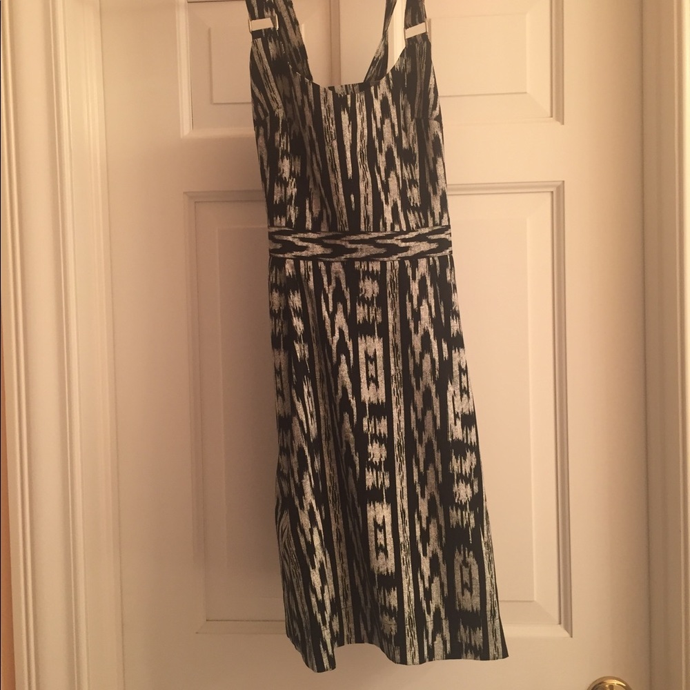 RACHEL ROY DRESS BLACK AND GREY PRINT