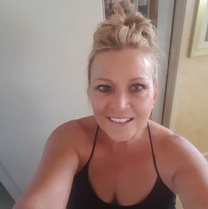 Meet your Posher, Kim