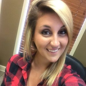 Meet your Posher, Tori