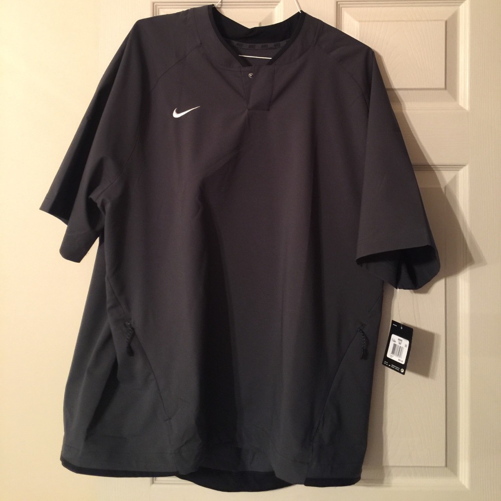 Nike pullover.   Brand new tags on it