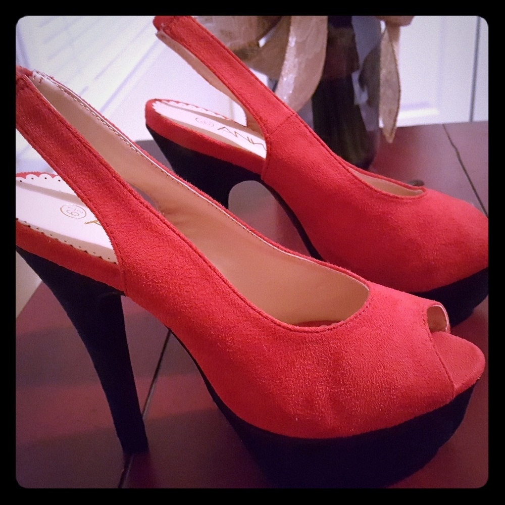 Red and Black Pumps!  Never worn!