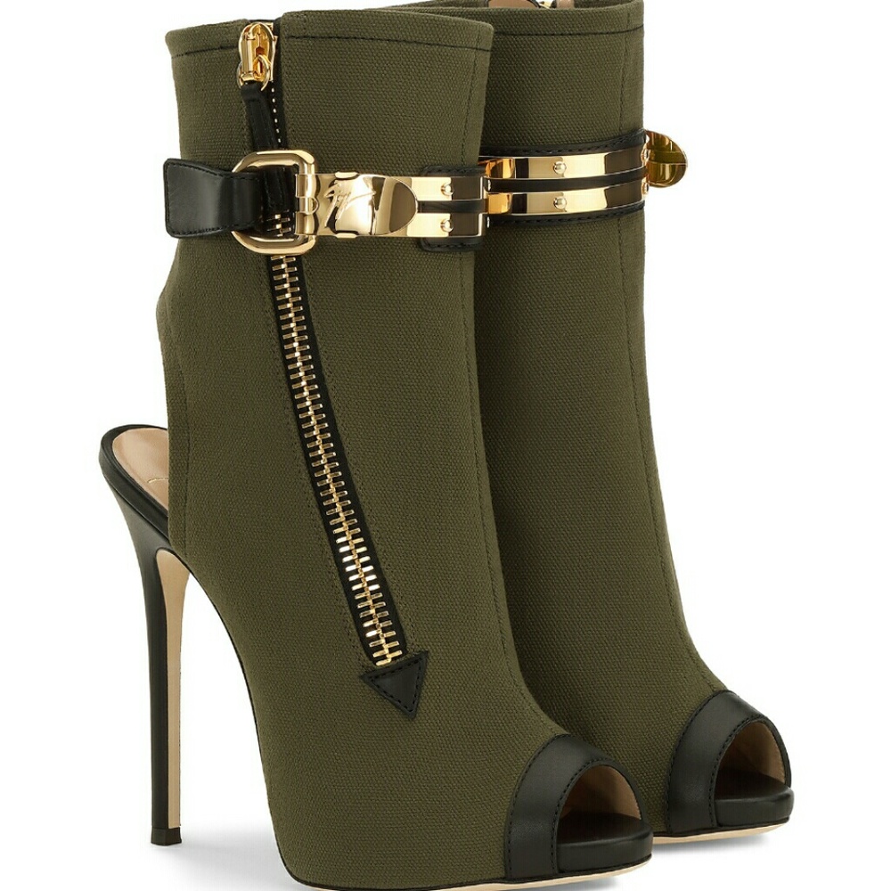 Giuseppe Zanotti Roxie SOLD