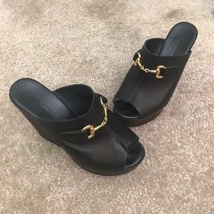 Charles David clog/wedge