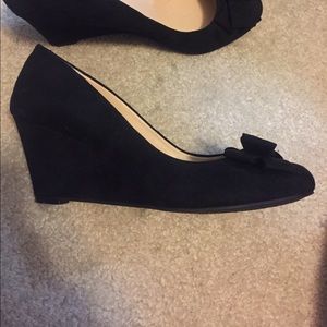 Jessica Simpson wedges