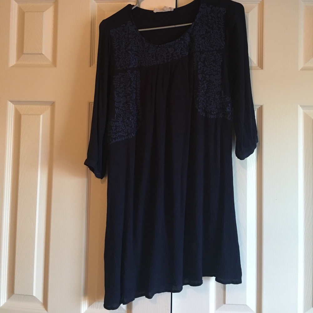 Navy dress that would fit many sizes!