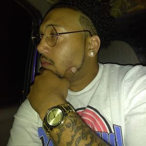 Meet your Posher, Aaron