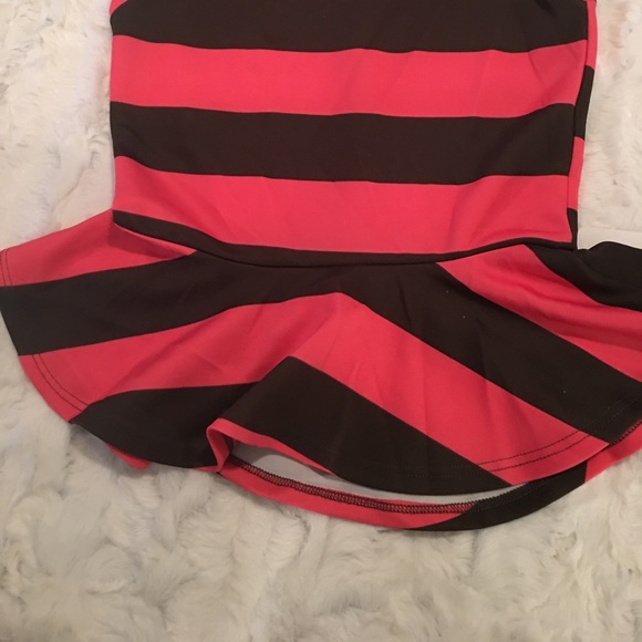 Top - Picture 4 of 4