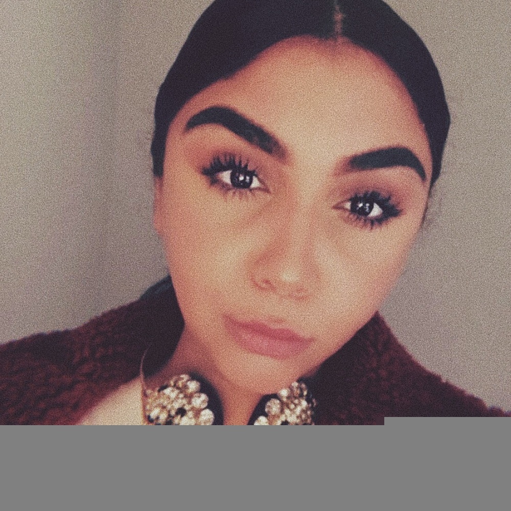 Meet your Posher, Nicole