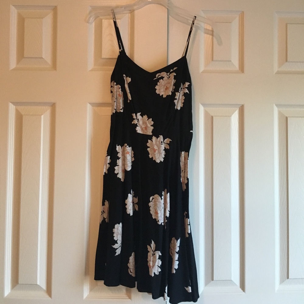 Old navy cute dress!