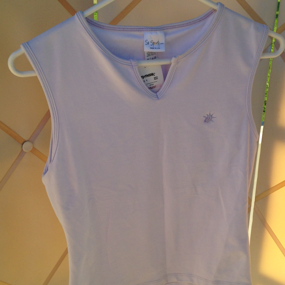 Sports shirt