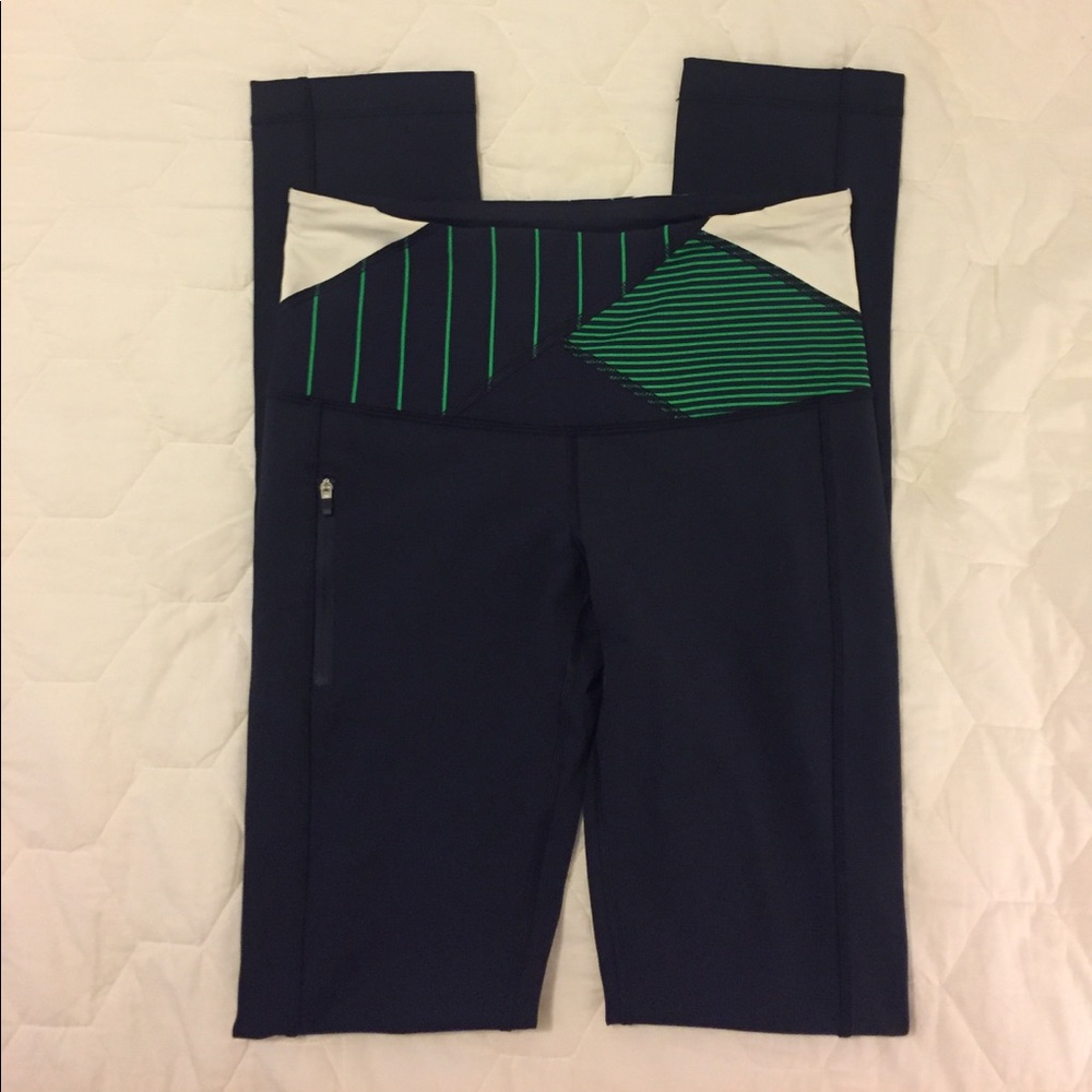 EUC Lululemon Straight Leg Legging