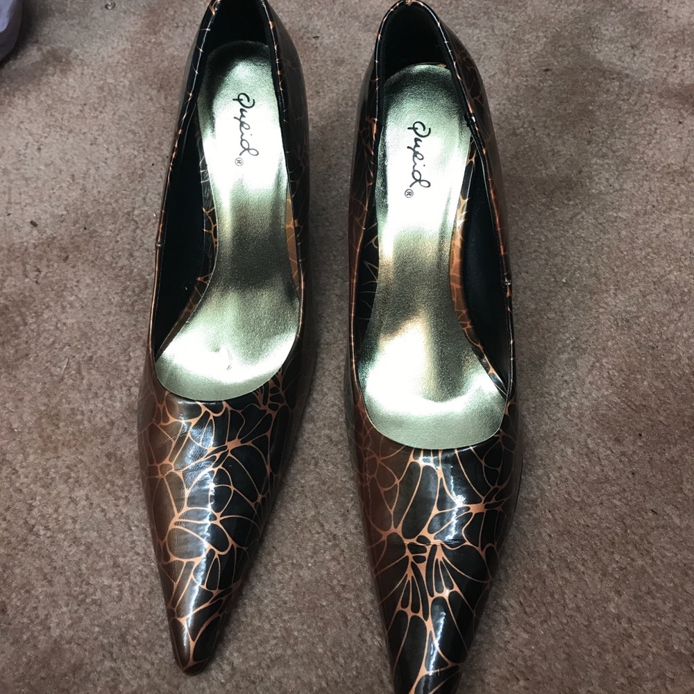 Size 7 copper/gold heels