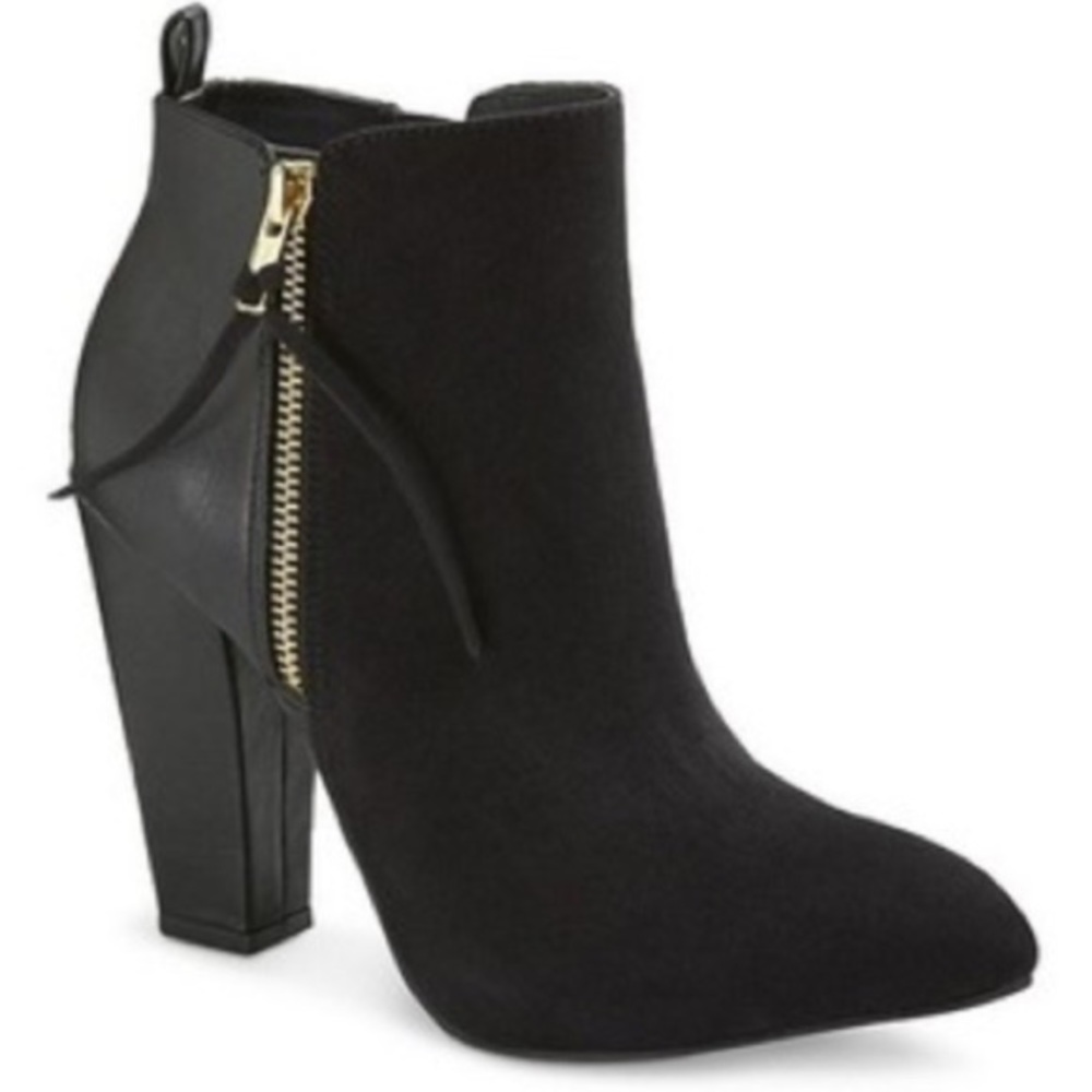 Mossimo Avie wedge ankle booties