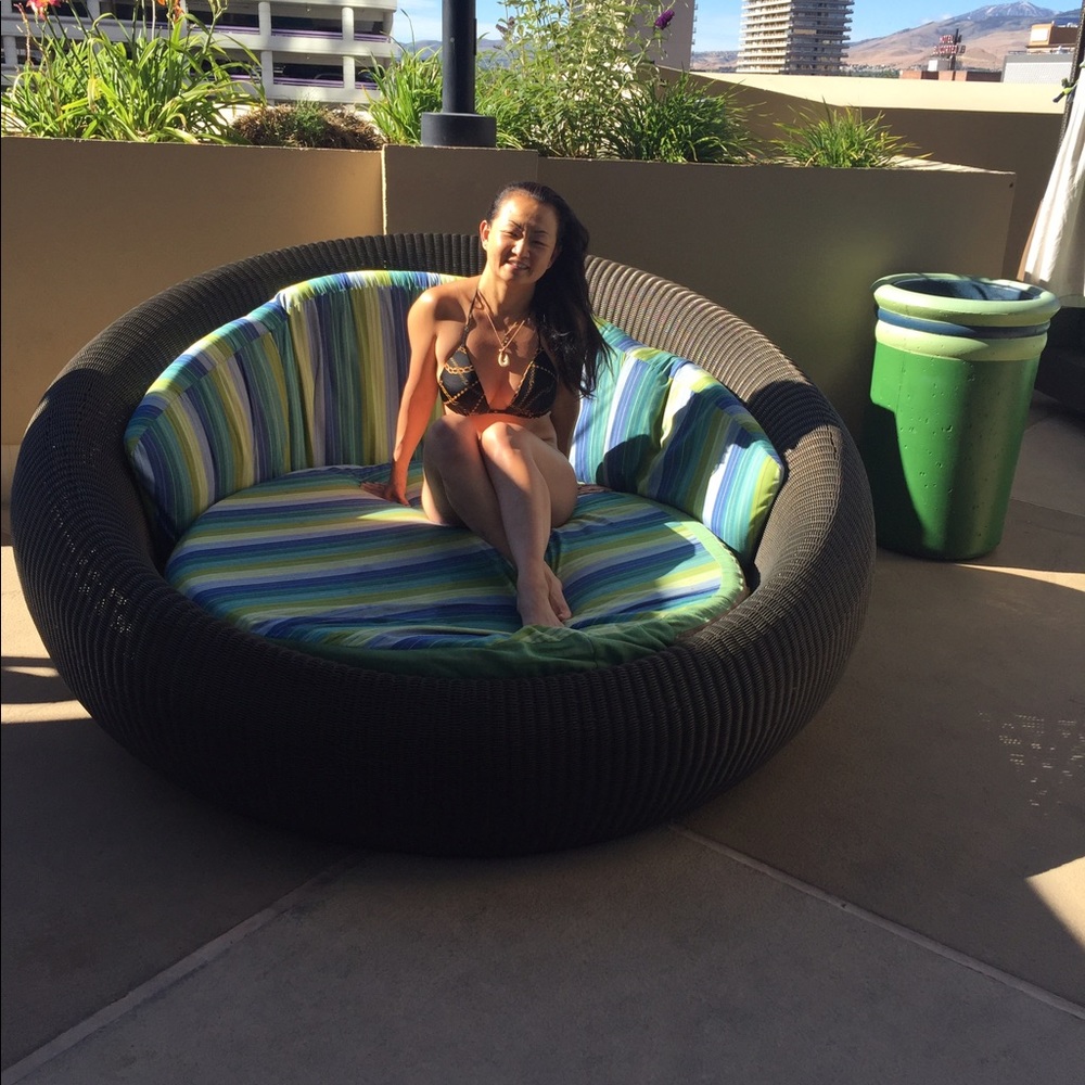 Meet your Posher, Akiko