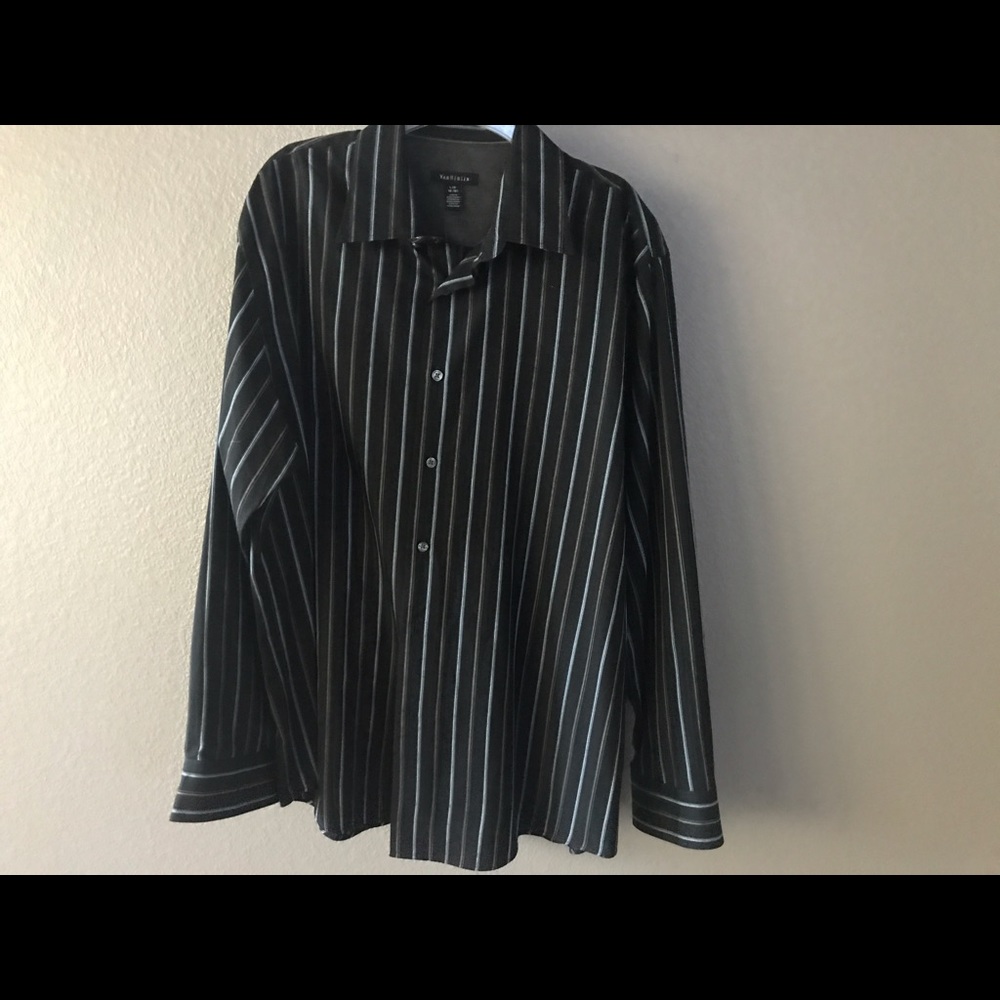 Van Heusen Men's Dress Shirt
