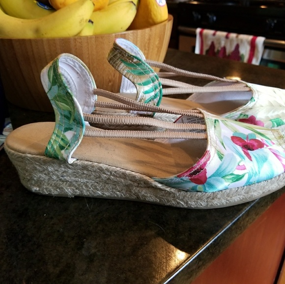 Chico's tropical spadrilles - Picture 5 of 7