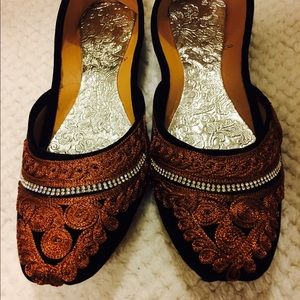 Beautiful hand crafted flats from Dubai.