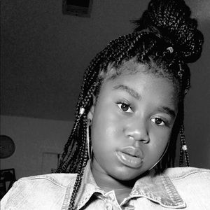 Meet your Posher, Destini