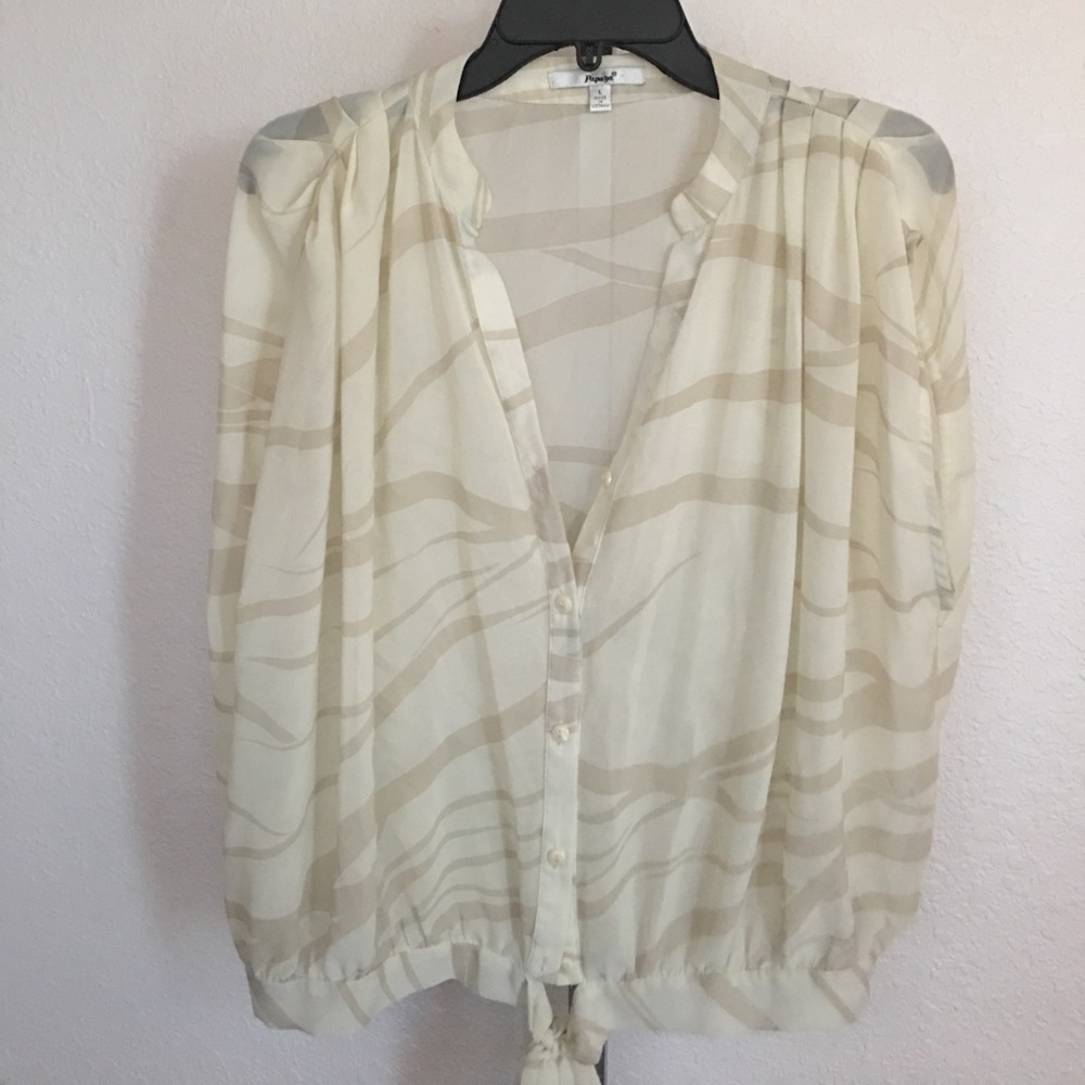 A papaya cutoff sleeves shirt