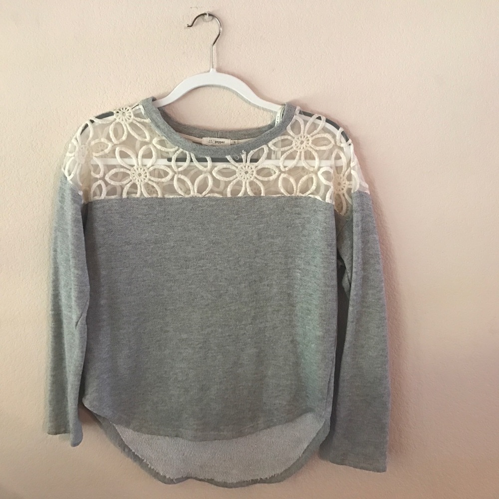Grey/ Flower Print sweater