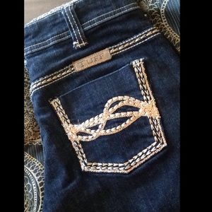 Golden Cowgirl Tuff Jeans!! 27x35
